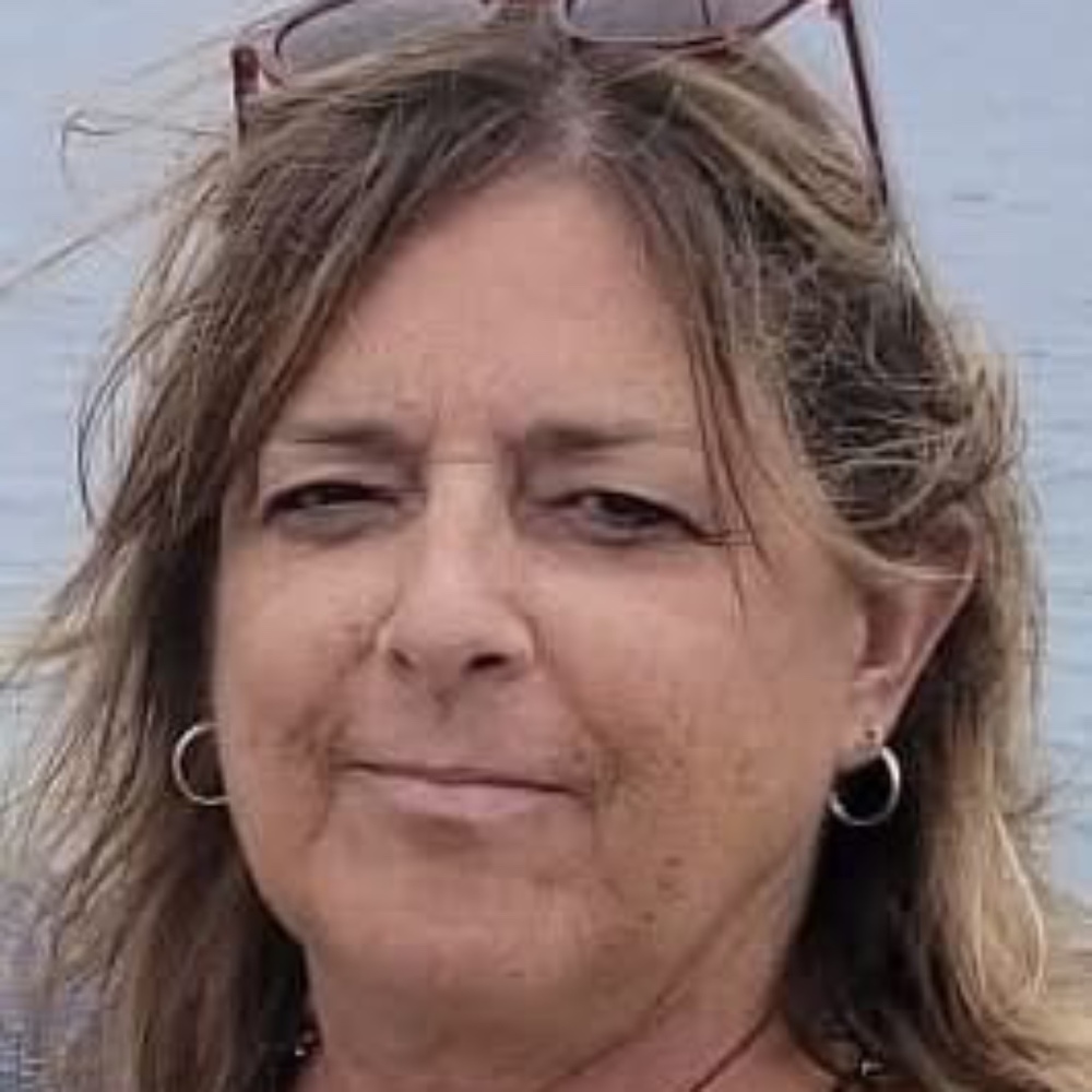 Meet your Posher, Brenda